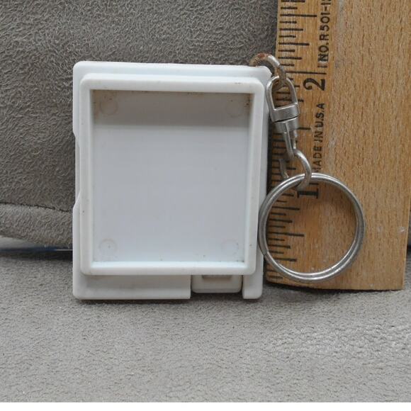 Days Inn Virginia Beach Oceanfront Hotel Phone Keychain w/Pen - Picture 5 of 6